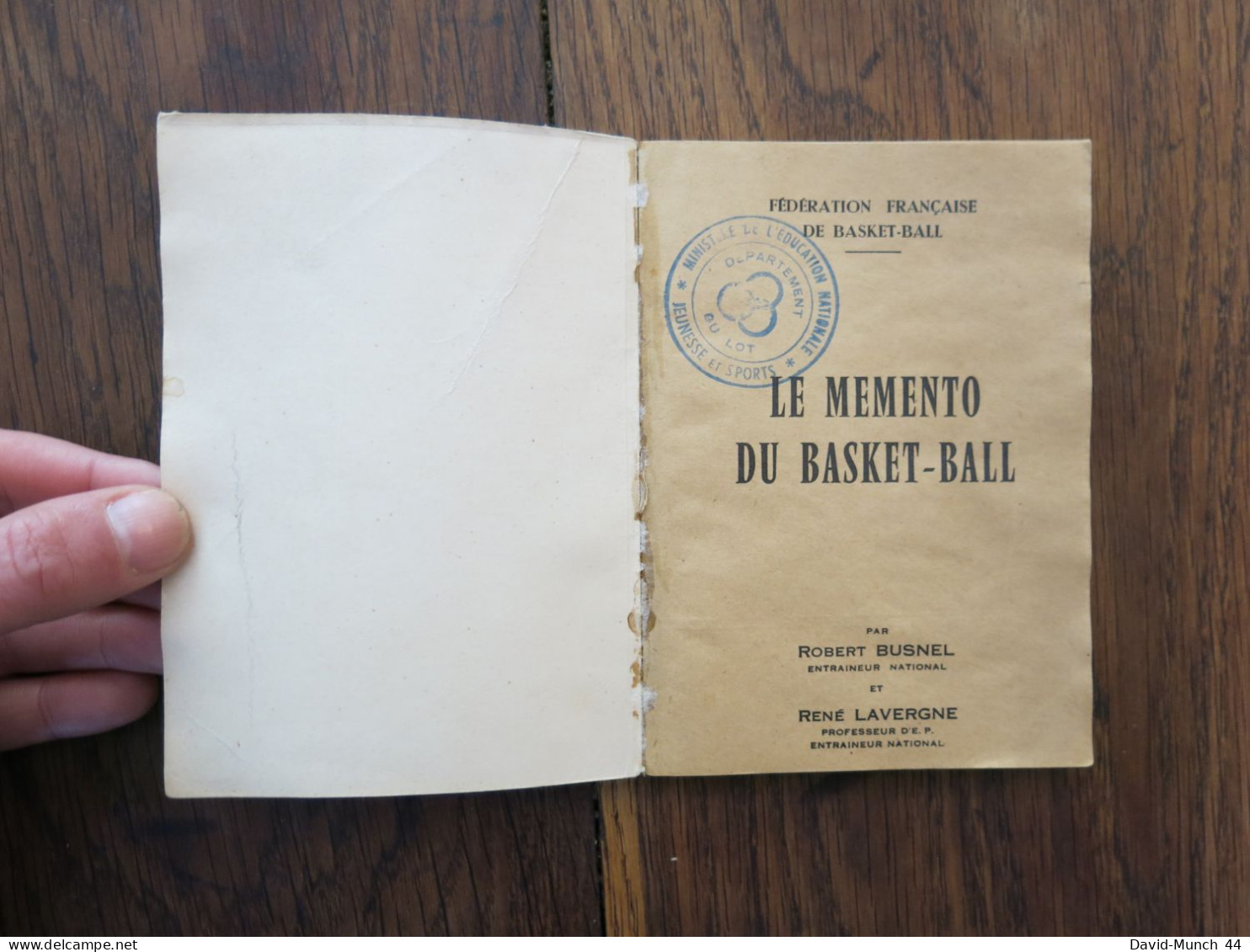 Le Memento Du Basket Ball De Robert Busnel Et René Lavergne. Fédération Française De Basket-Ball. Non Daté - Sport