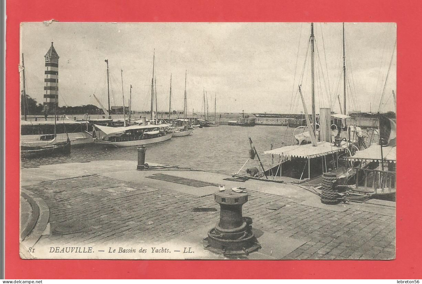 C.P.A. ( 14 ) « DEAUVILLE » Le Bassin Des Yachts  - Jolie Vue Générale  X2phots - Deauville