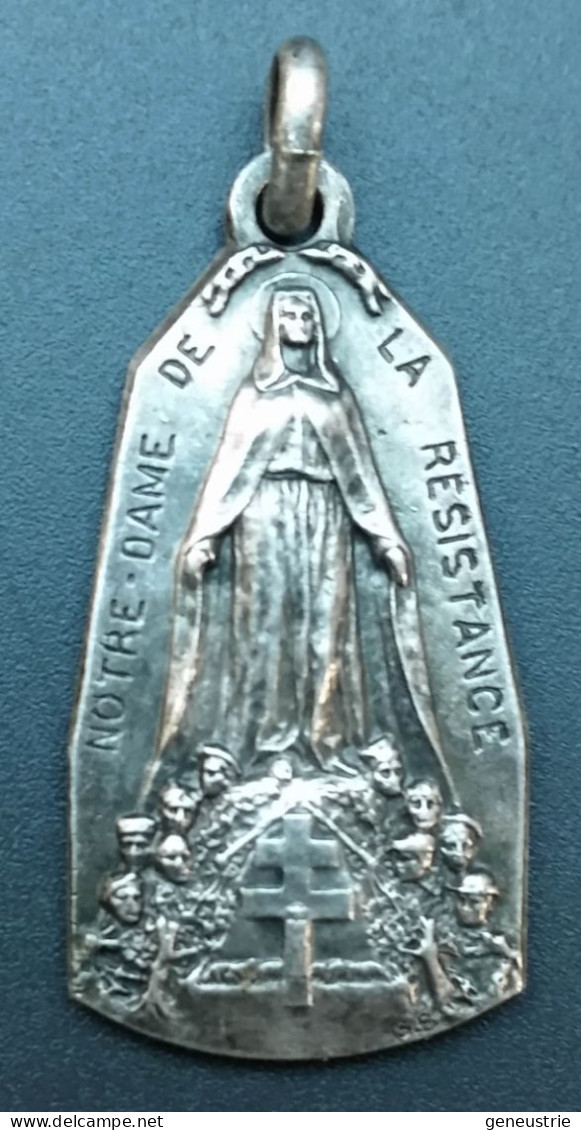 WWII Rare Pendentif Médaille Religieuse Porte-bonheur De Résistant "Notre-Dame De La Résistance" WW2 - Religión & Esoterismo