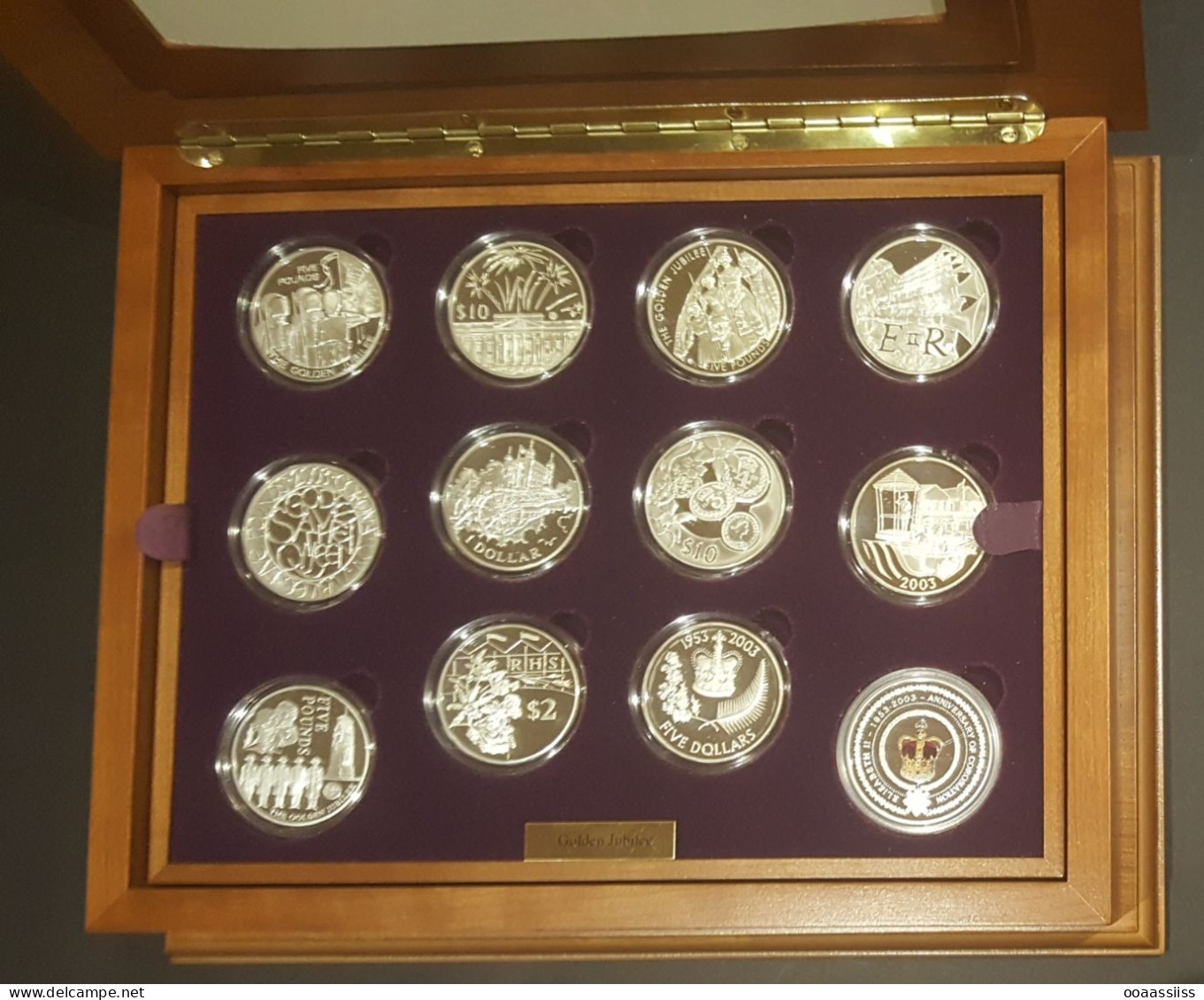 Queen Elizabeth II Golden Jubilee Crown Collection Proof Silver- 24 Sterling Silver Coins United Kingdom - Altri & Non Classificati
