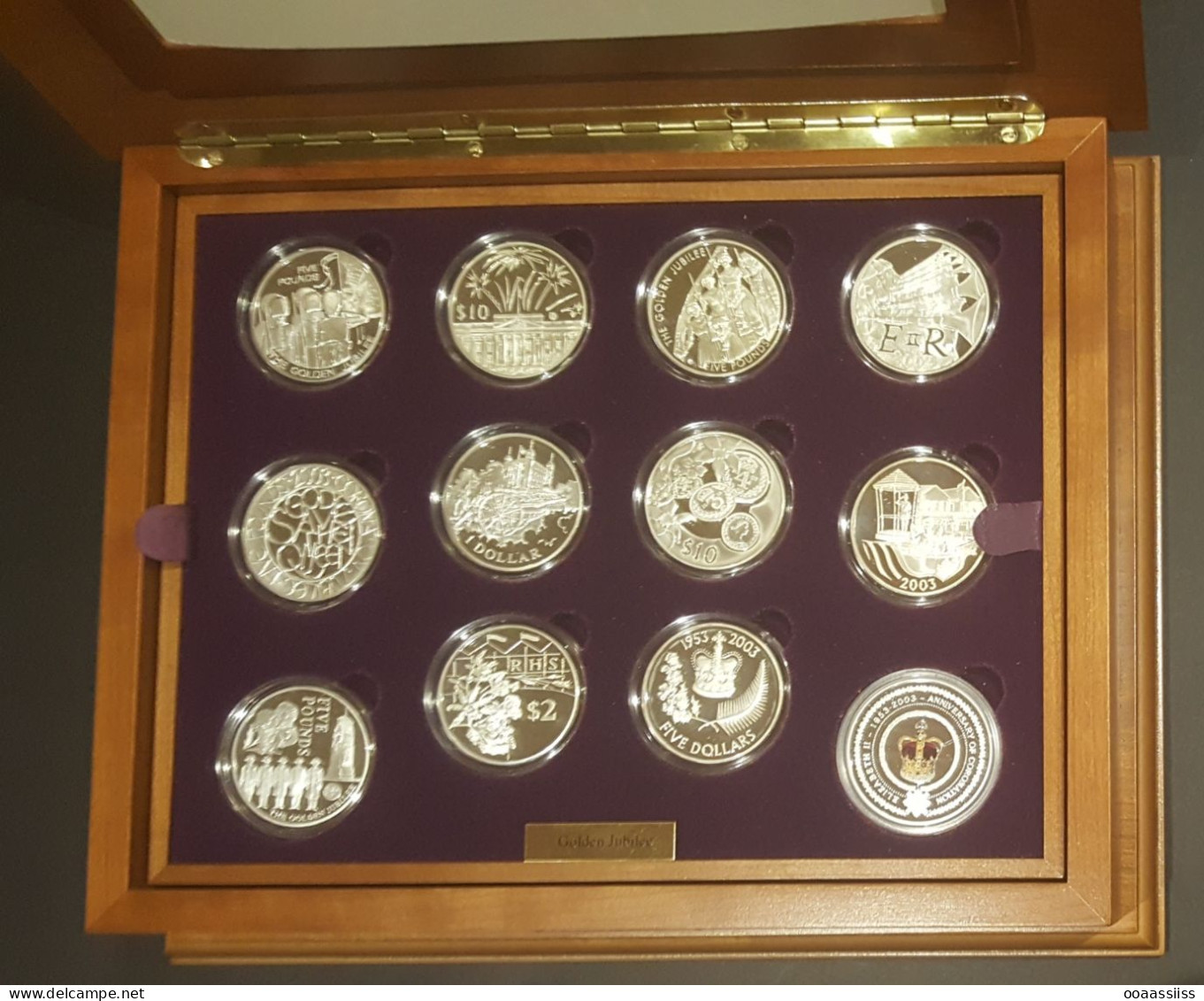 Queen Elizabeth II Golden Jubilee Crown Collection Proof Silver- 24 Sterling Silver Coins United Kingdom - Sonstige & Ohne Zuordnung