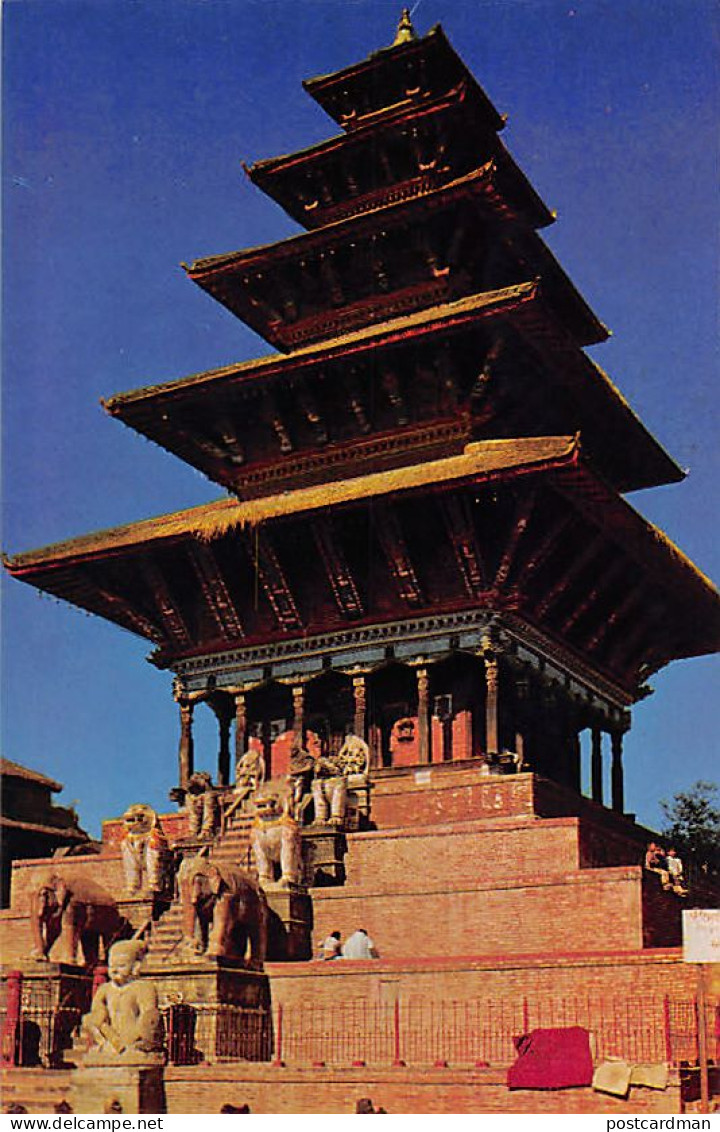 Nepal - BHAKTAPUR - Nyatapola Temple - Nepal