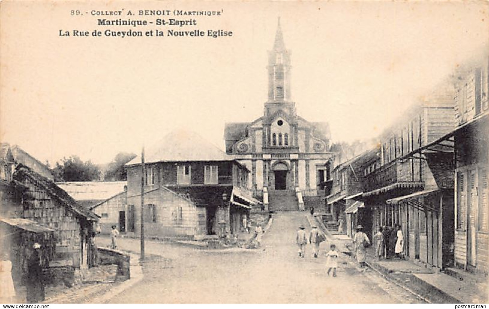 Martinique - SAINT-ESPRIT - La Rue De Gueydon Et La Nouvelle église - Ed. A. Benoît 89 - Autres & Non Classés