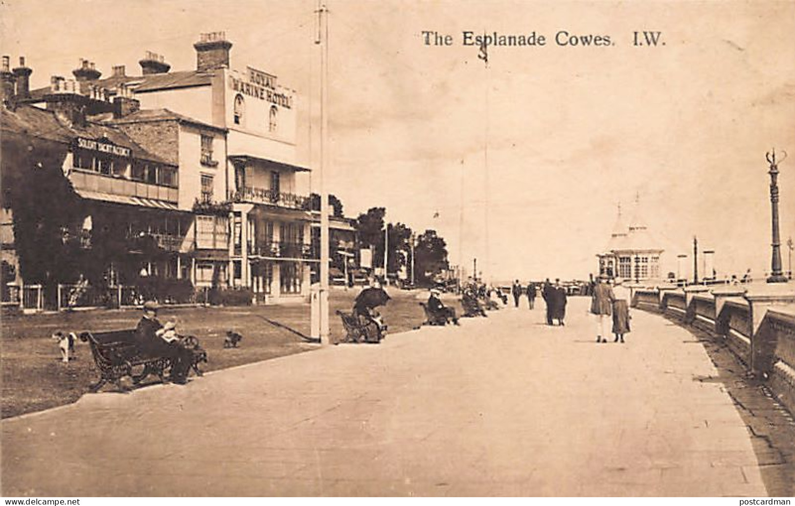 England - COWES The Esplanade - Cowes
