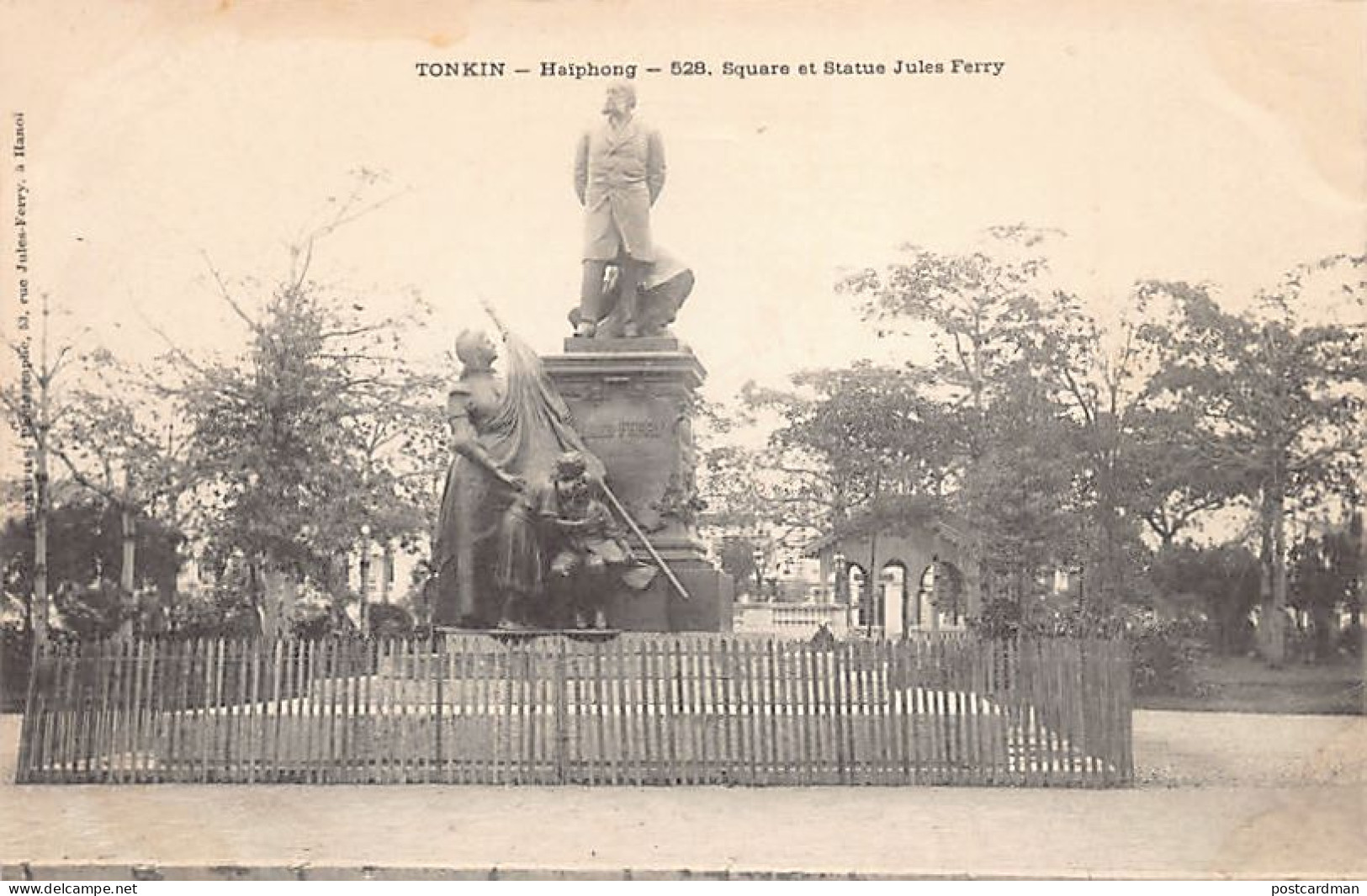 Vietnam - HAIPHONG - Square Et Statue Jules Ferry - Ed. Dieulefils 528 - Vietnam
