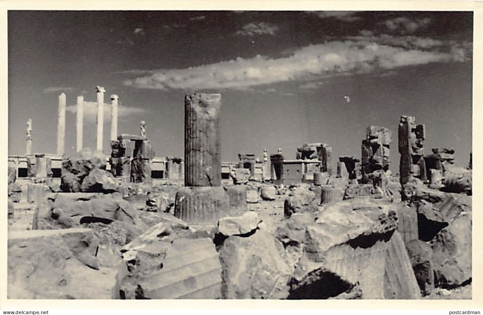 IRAN - Ruins Of Persepolis - REAL PHOTO - Publ. Unknown  - Irán