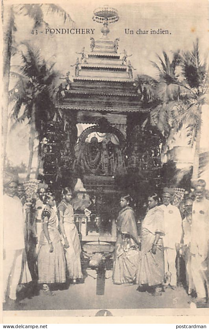 India - PUDUCHERRY Pondichéry - Women In Front Of An Hindu Cart - India