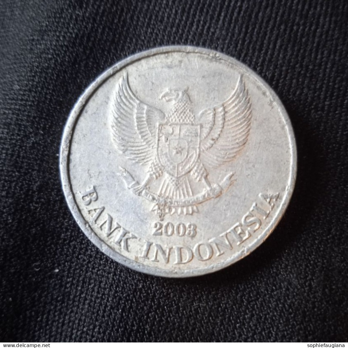 Monnaies 200 Rupiah, Alu, 2003 Indonésie - Inde