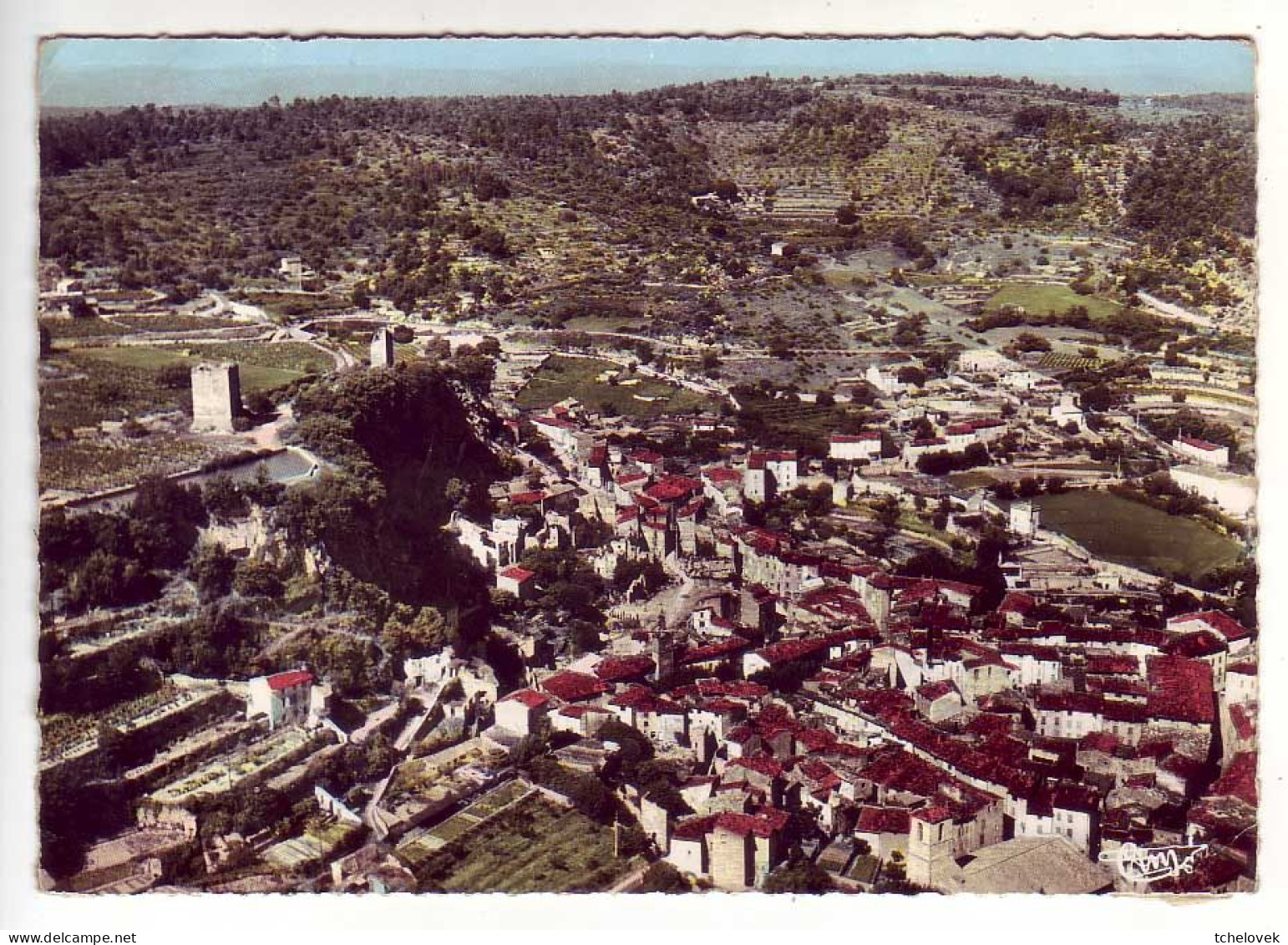 (83). Cotignac. 443.47. Vue Générale Abimée Au Dos - Cotignac