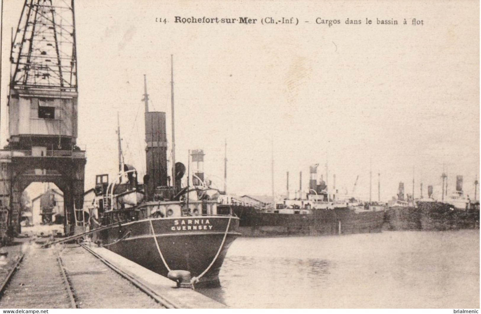 ROCHEFORT Sur MER  Cargo Dans Le Bassin à Flot - Rochefort