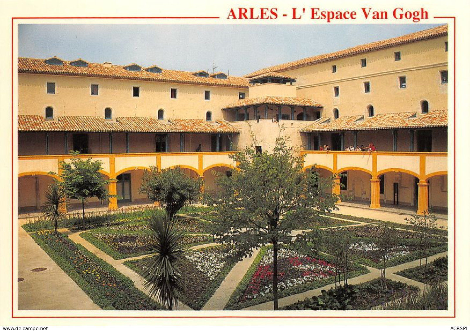 13 ARLES Espace Van Gogh      (Scan R/V) N°   10   \MT9102 - Arles