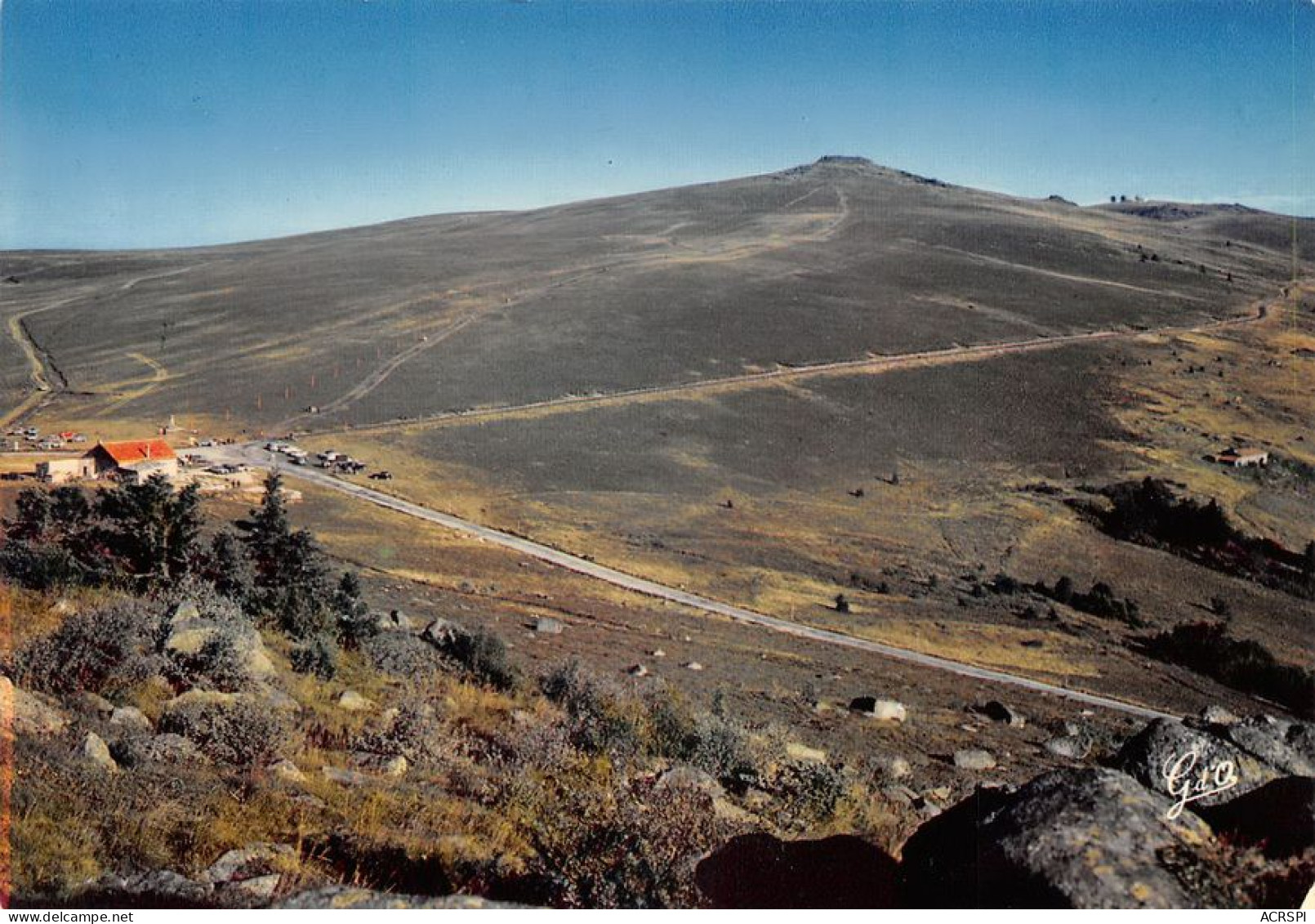 63  PIERRE-SUR-HAUTE  Col Du Beal  Piste Routière Mont Du Forez Ambert    (Scan R/V) N°   28   \MT9114 - Ambert