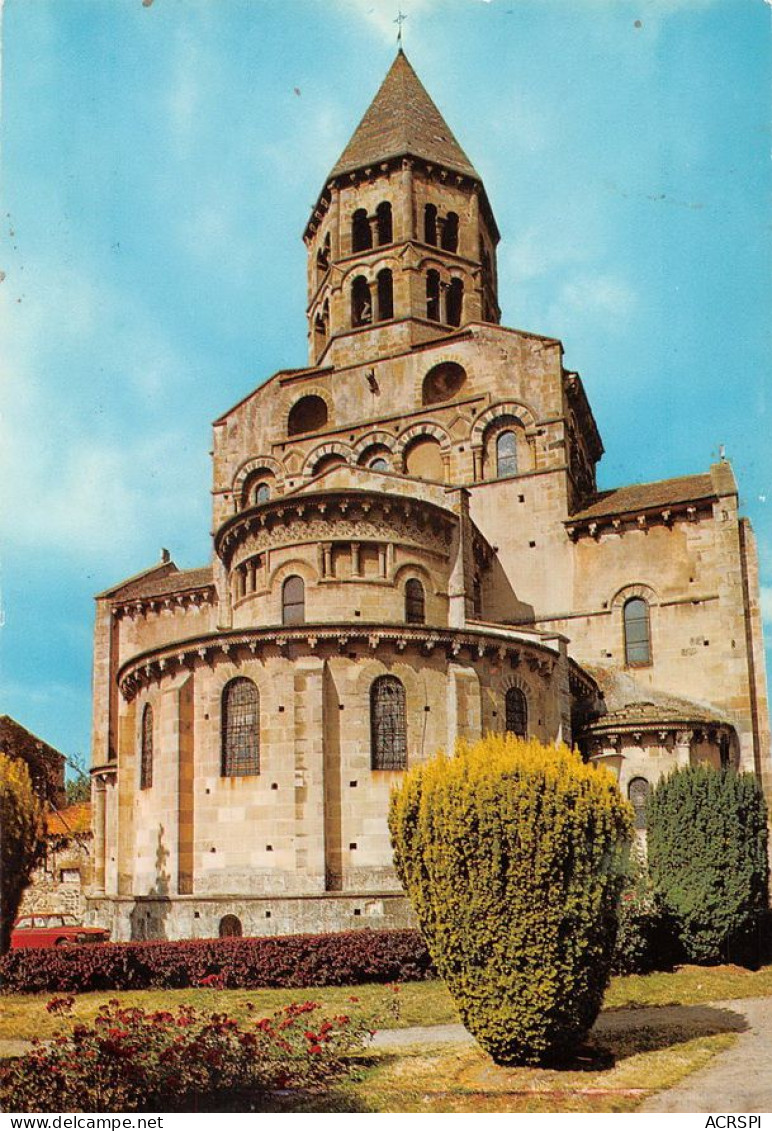 63  Saint-Saturnin L'église Le Chevet   (Scan R/V) N°   45   \MT9113 - Clermont Ferrand