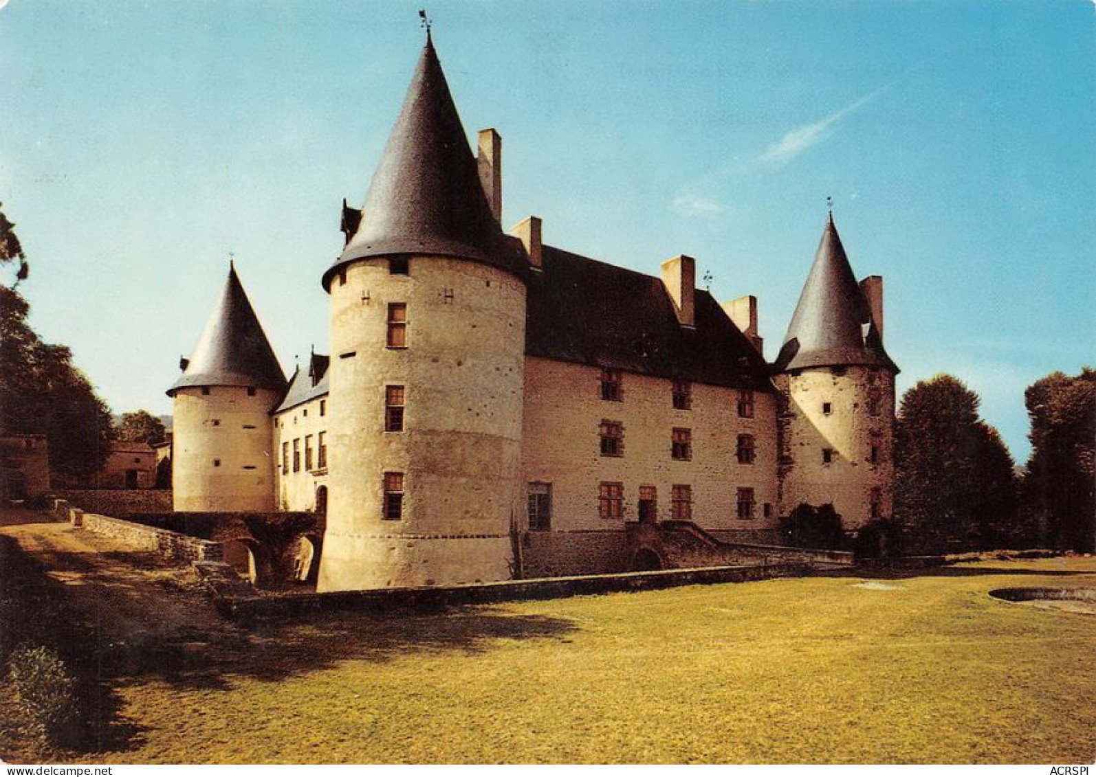 63 Villeneuve Lembron Le Chateau Façade Sur Jardins               (Scan R/V) N°   6   \MT9113 - Saint Germain Lembron