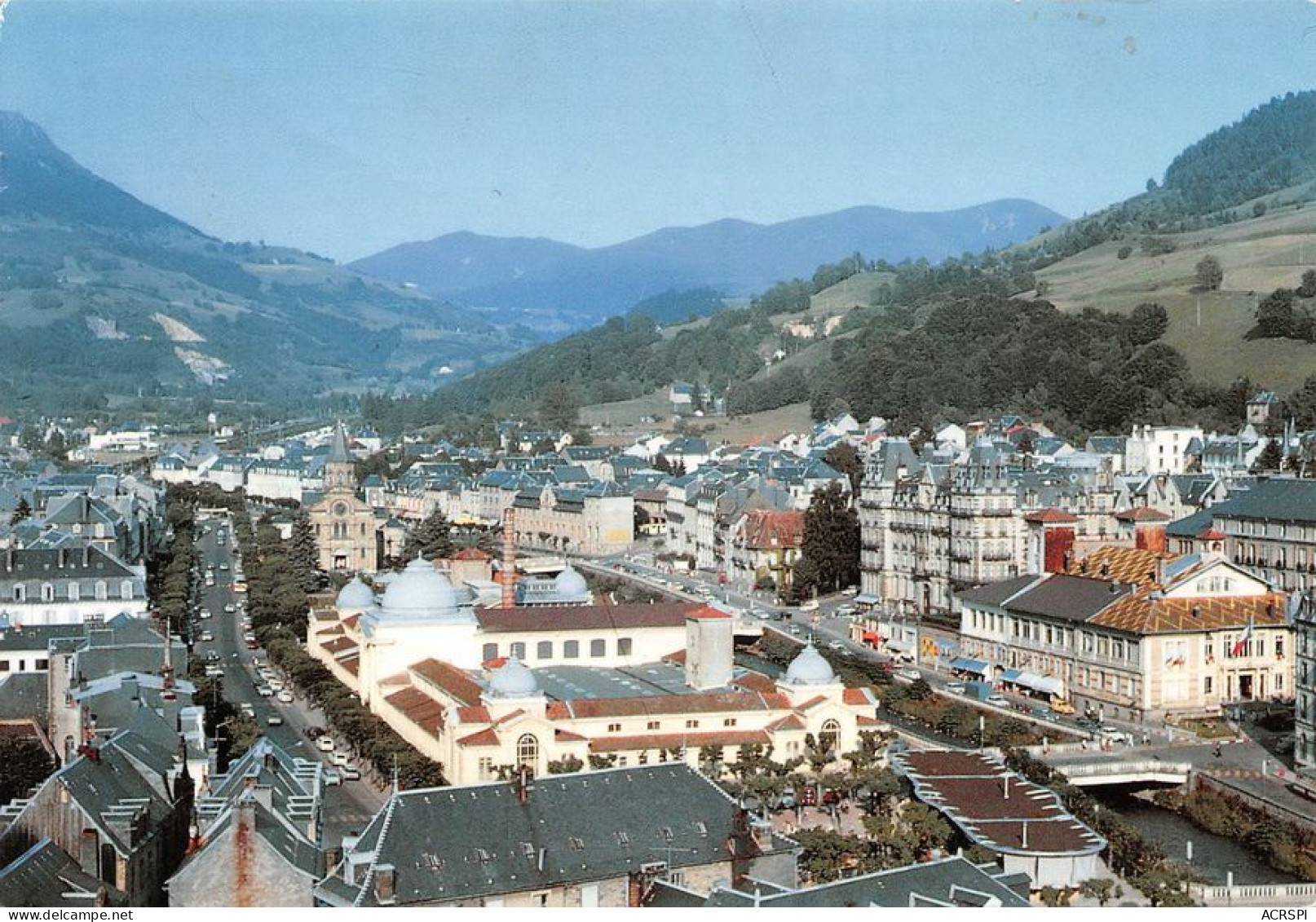 63 La Bourboule  Vue Générale Aérienne   (Scan R/V) N°   20   \MT9109 - La Bourboule