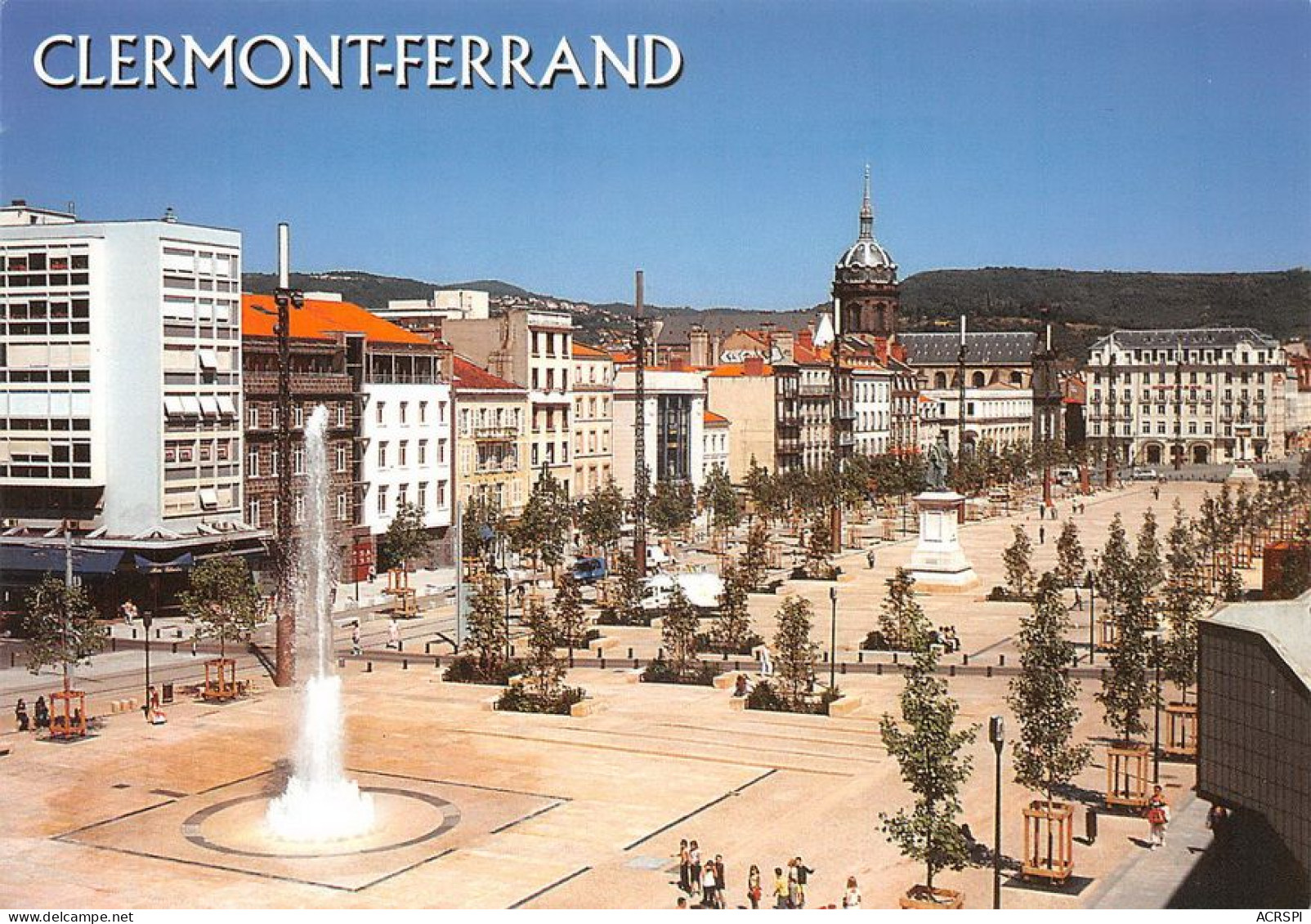 63 CLERMONT-FERRAND  Place De JAUDE Et Ses Fontaines  (Scan R/V) N°   27   \MT9108 - Clermont Ferrand