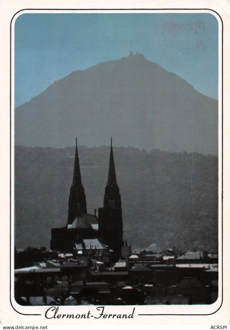 63 CLERMONT-FERRAND La Cathédrale     Vue Aérienne           (Scan R/V) N°   6   \MT9108 - Clermont Ferrand