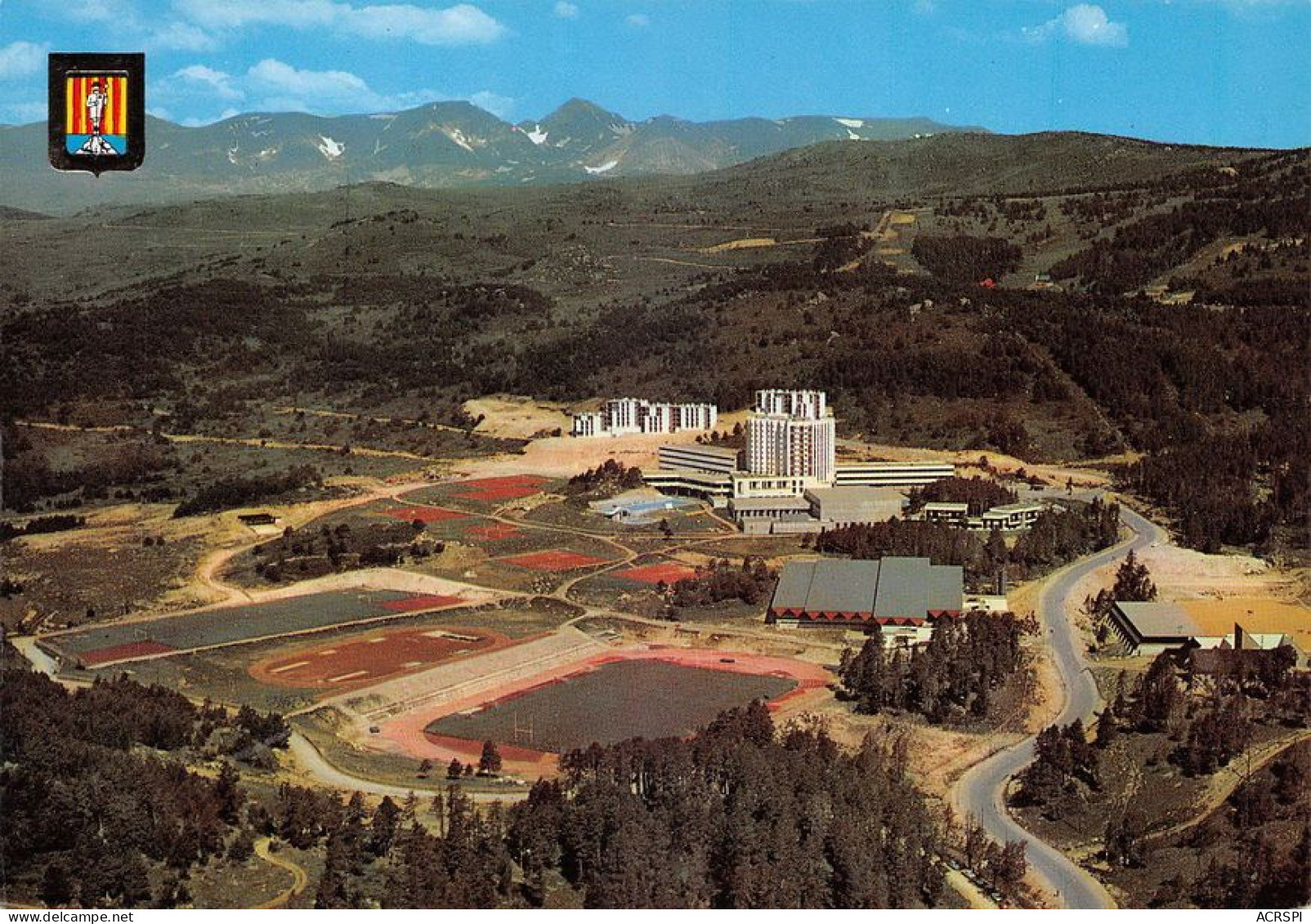 66  Font-Romeu-Odeillo-Via  Vue Générale Aérienne Du Lycée    (Scan R/V) N°   9   \MT9120 - Prades