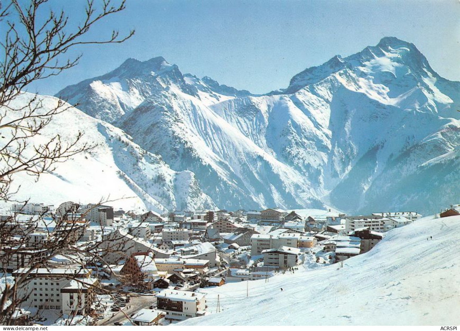 38 Les Deux Alpes  Vue Générale De La Station  (Scan R/V) N°   44   \MT9142 - Bourg-d'Oisans