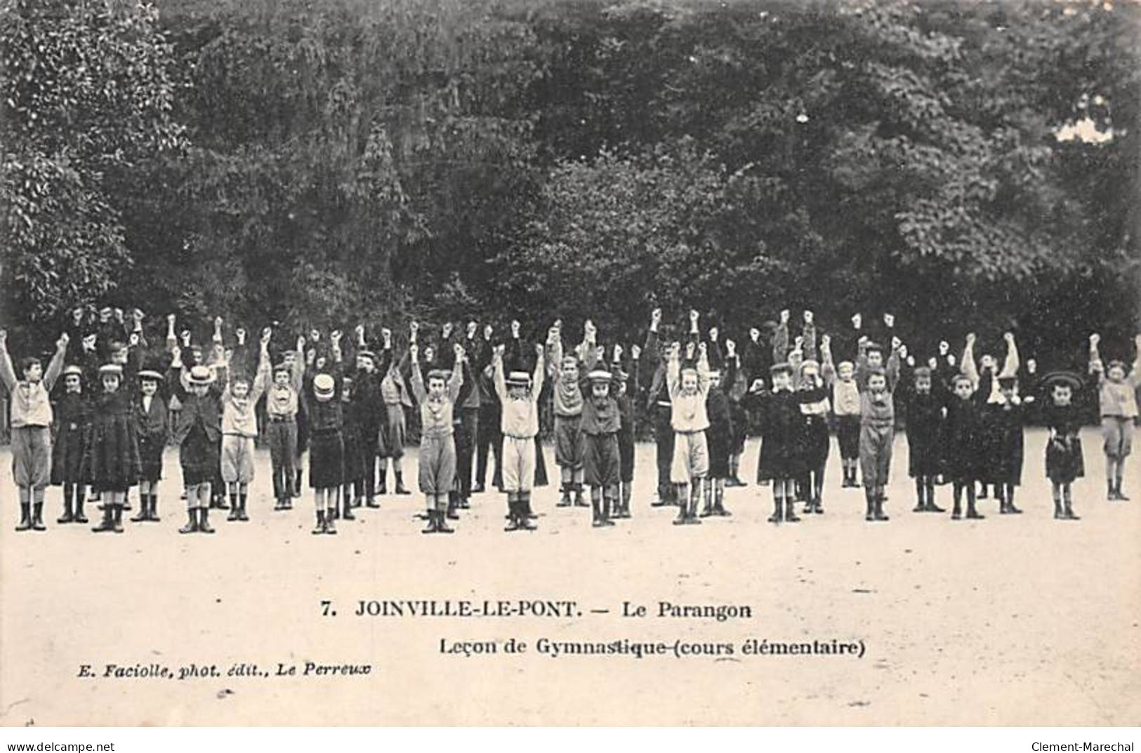 JOINVILLE LE PONT - Le Parangon - Leçon De Gymnastique - Très Bon état - Joinville Le Pont