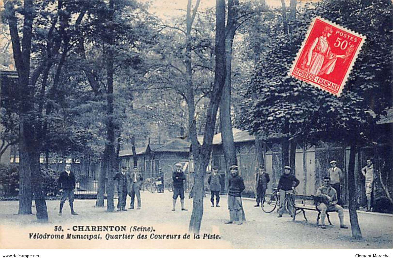 CHARENTON - Vélodrome Municipal - Quartier Des Coureurs De La Piste - Très Bon état - Charenton Le Pont