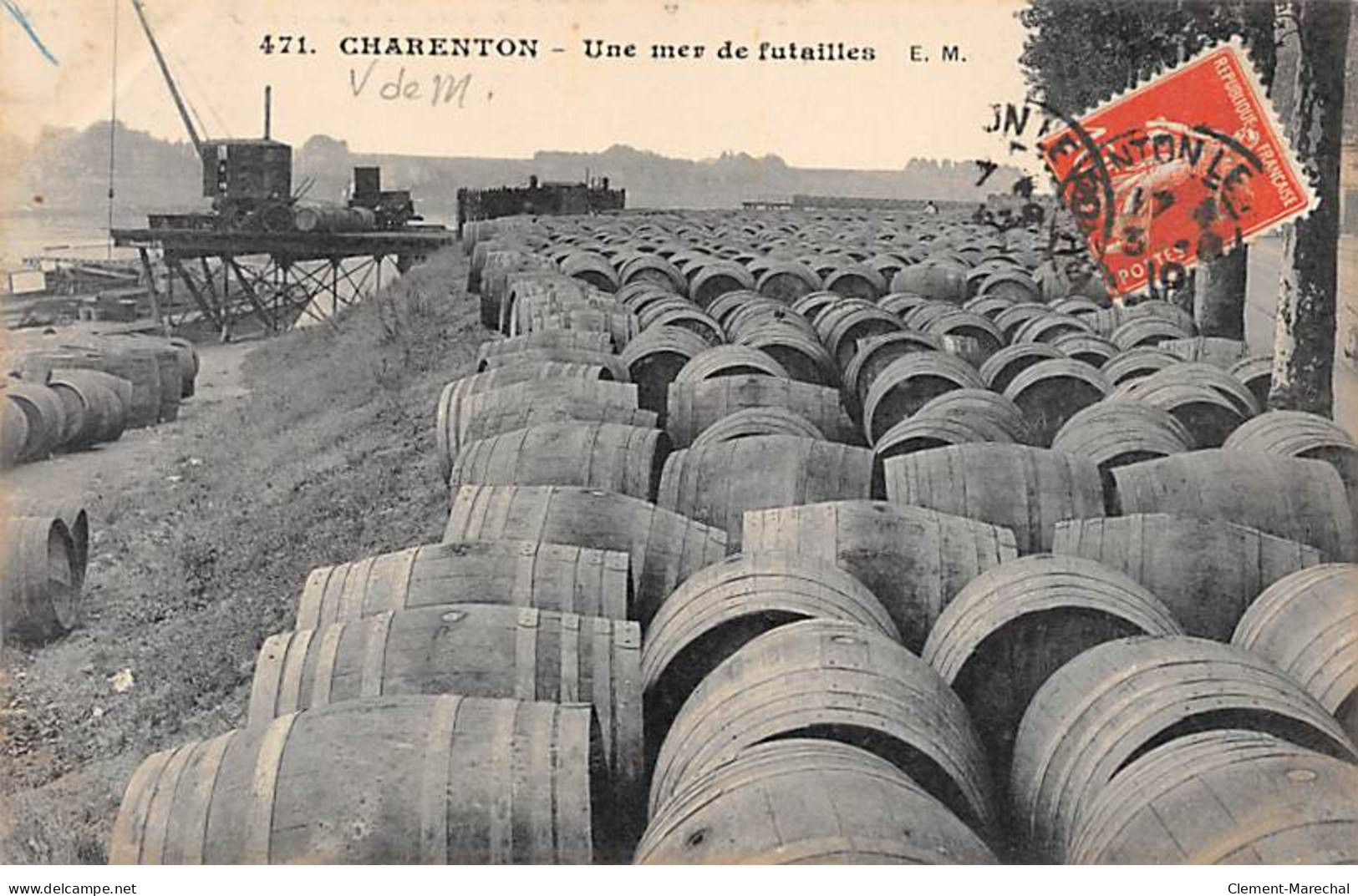 CHARENTON - Une Mer De Futailles - Très Bon état - Charenton Le Pont