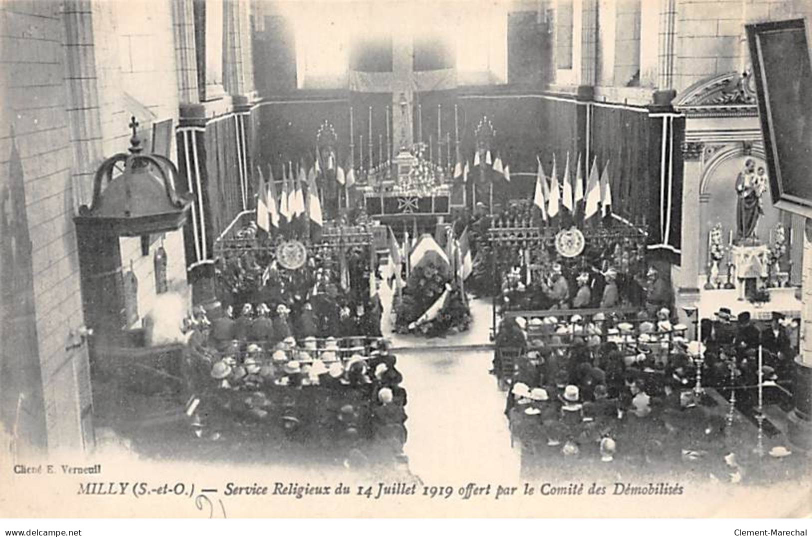 MILLY - Service Religieux Du 14 Juillet 1919 Offert Par Le Comité Des Démobilisés - état - Milly La Foret