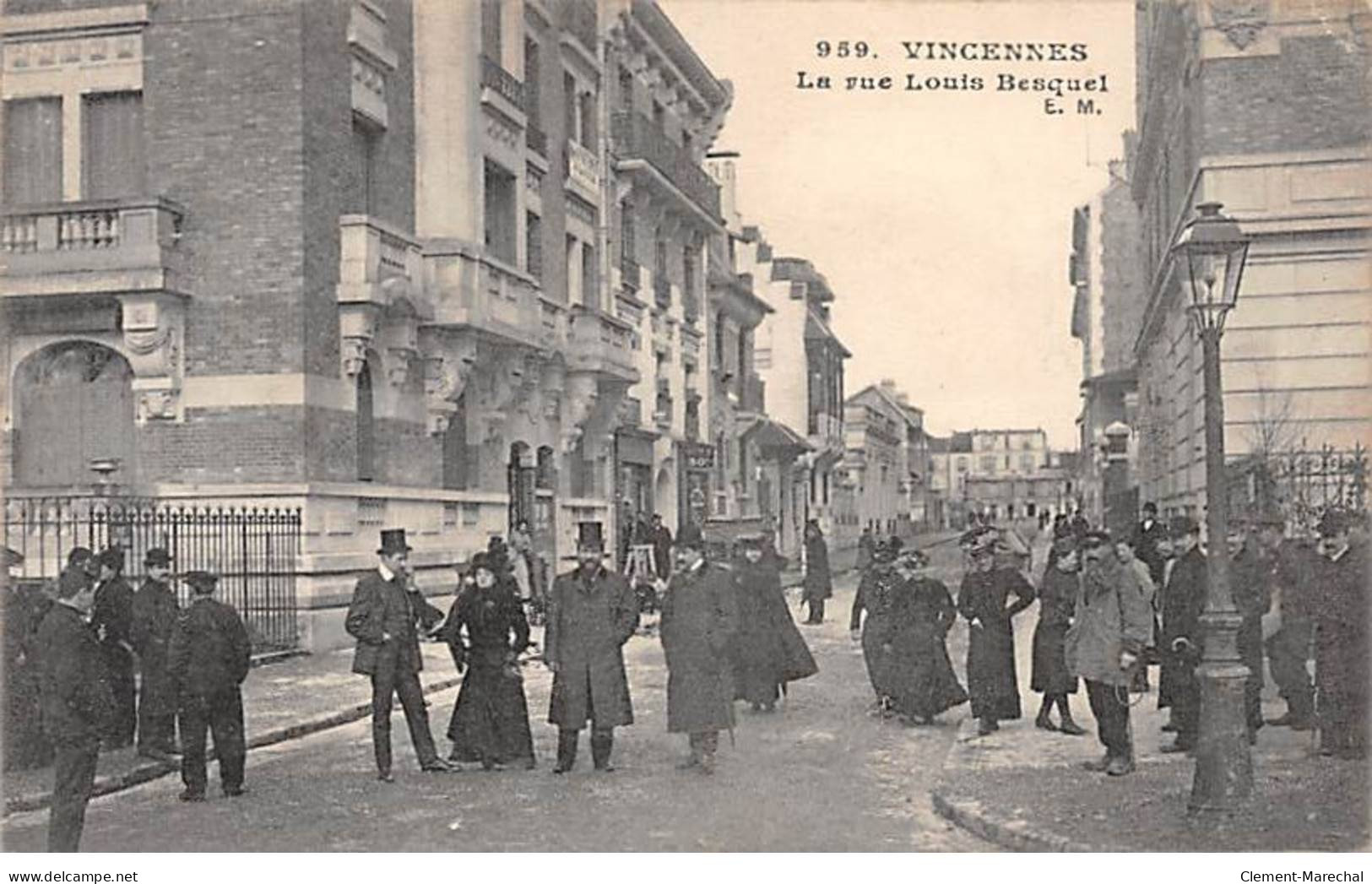 VINCENNES - La Rue Louis Besquel - Très Bon état - Vincennes