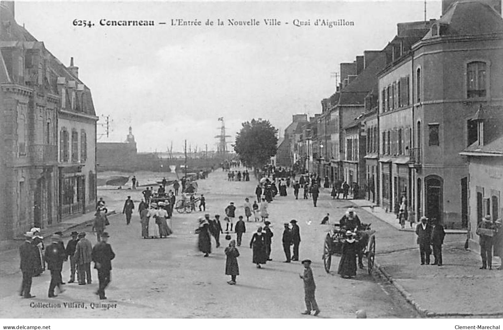 CONCARNEAU - L'entrée De La Nouvelle Ville - Quai D'Aiguillon - Très Bon état - Concarneau