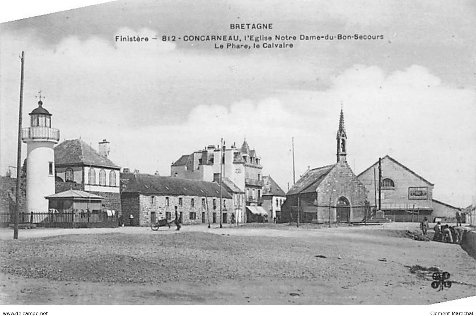 CONCARNEAU - L'Eglise Notre Dame Du Bon Secours - Le Phare - Le Calvaire - Très Bon état - Concarneau