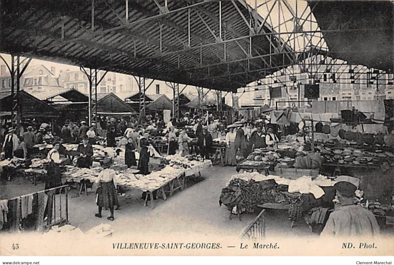 VILLENEUVE SAINT GEORGES - Le Marché - Très Bon état - Villeneuve Saint Georges