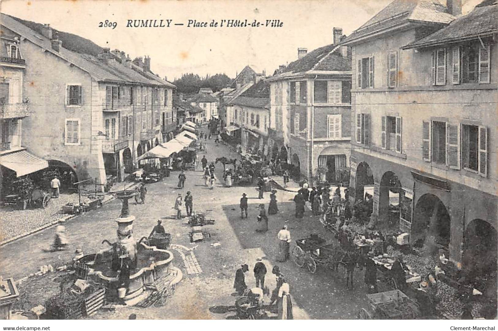 RUMILLY - Place De L'Hôtel De Ville - Très Bon état - Rumilly