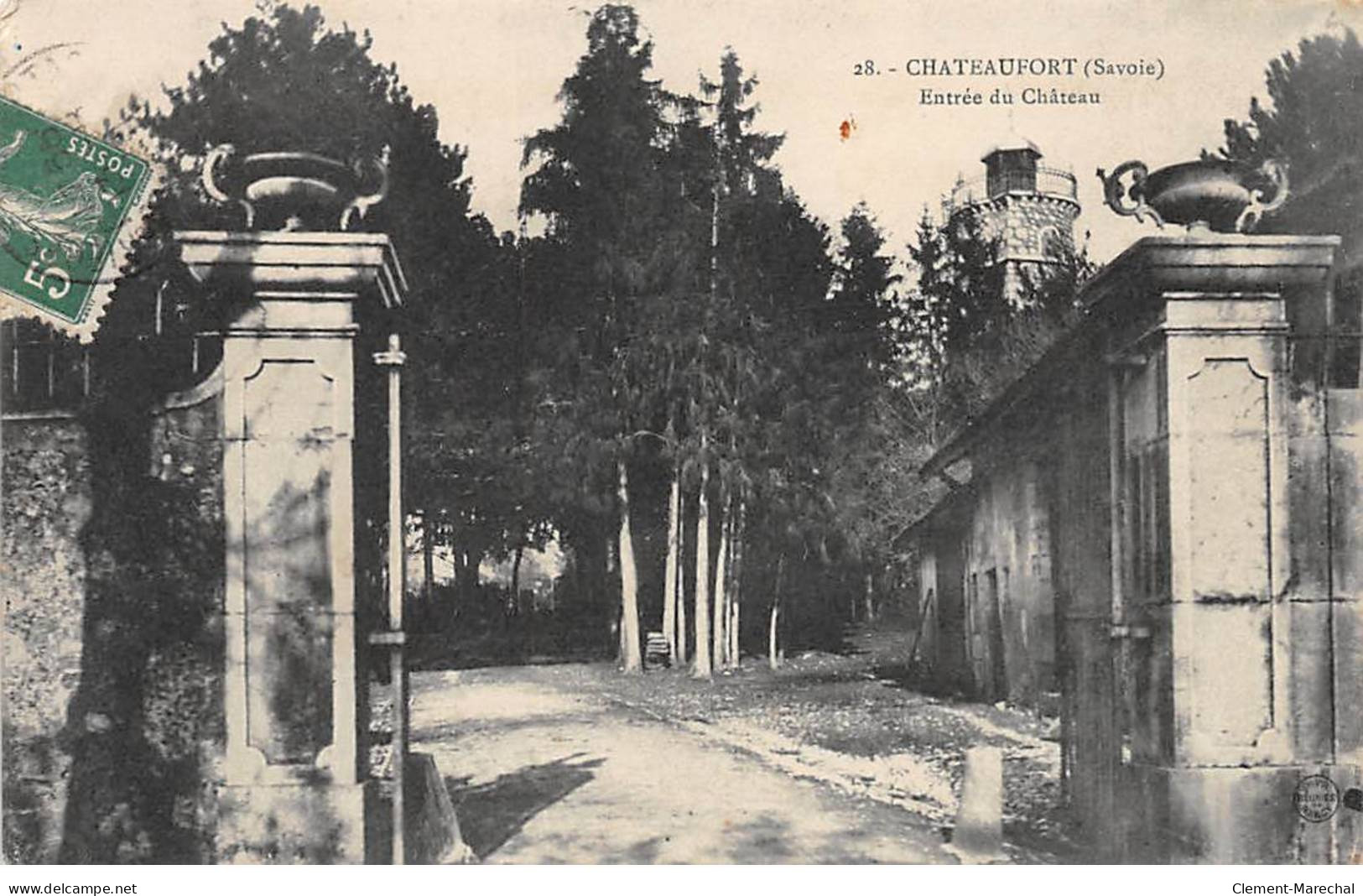 CHATEAUFORT - Entrée Du Château - Très Bon état - Otros & Sin Clasificación