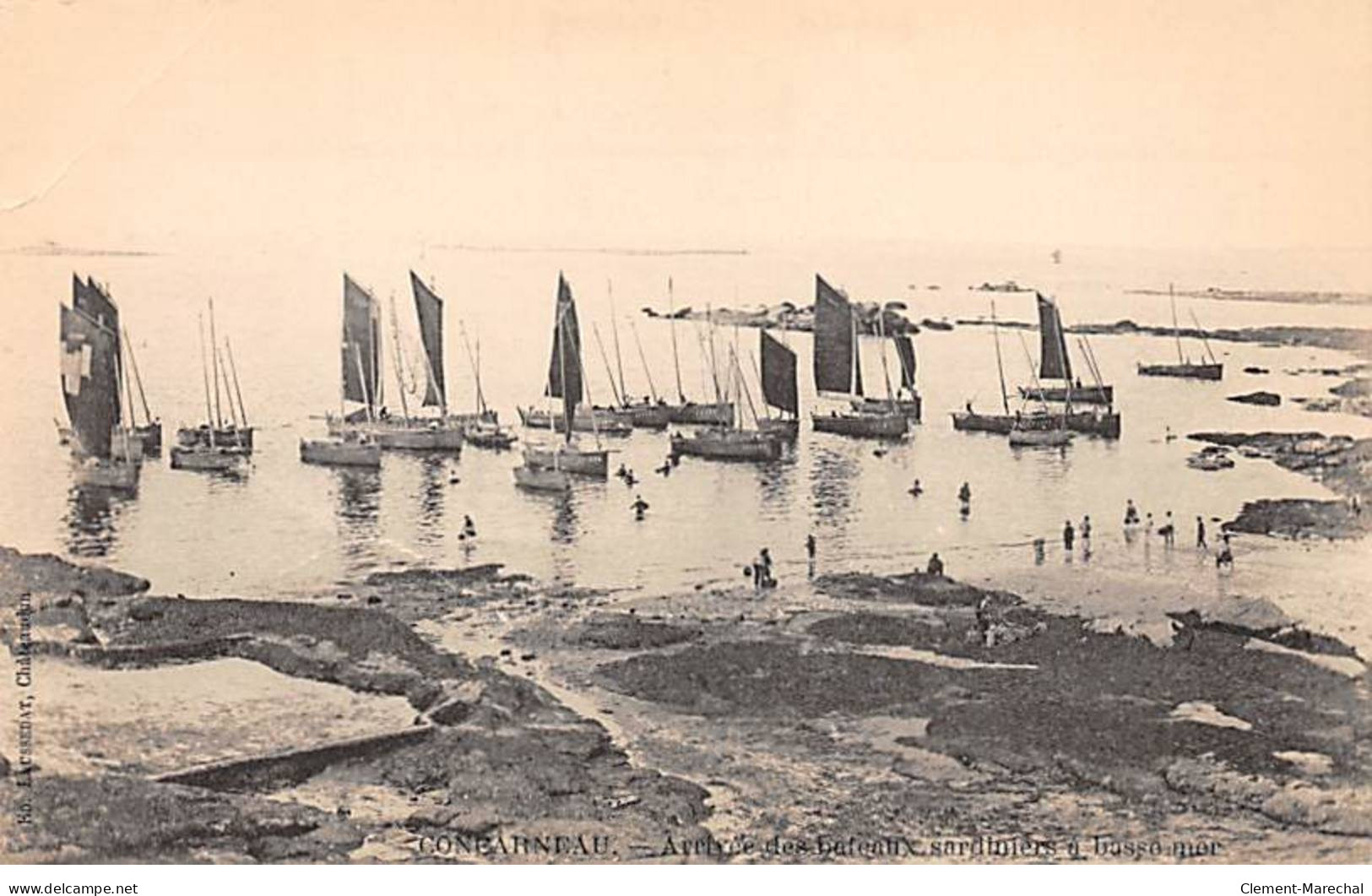 CONCARNEAU - Arrivée Des Bateaux Sardiniers à Basse Mer - Très Bon état - Concarneau