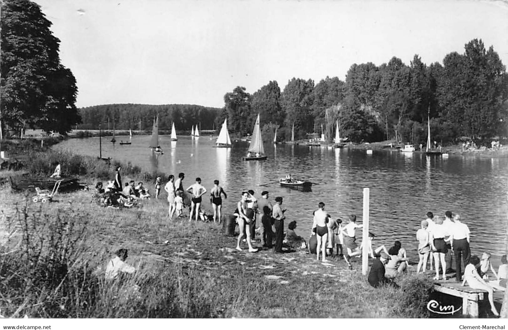 VAIRES SUR MARNE - Les Voiliers - Très Bon état - Vaires Sur Marne