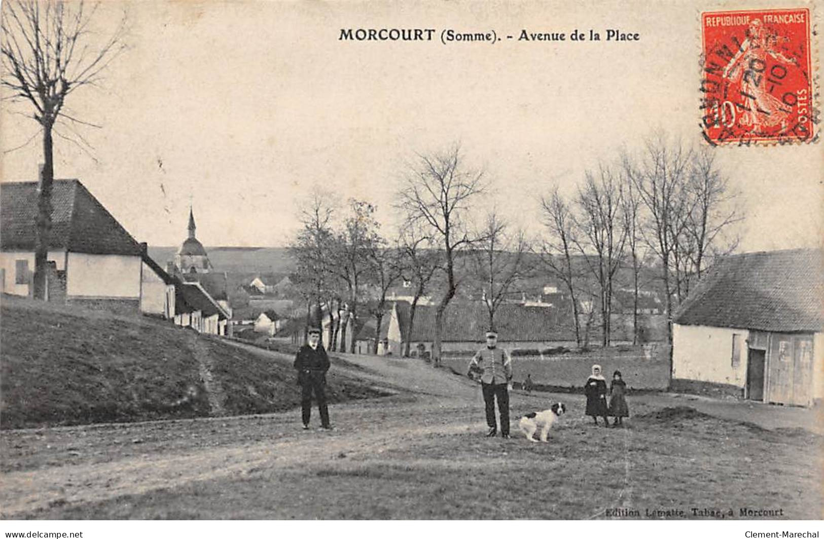 MORCOURT - Avenue De La Place - état - Other & Unclassified