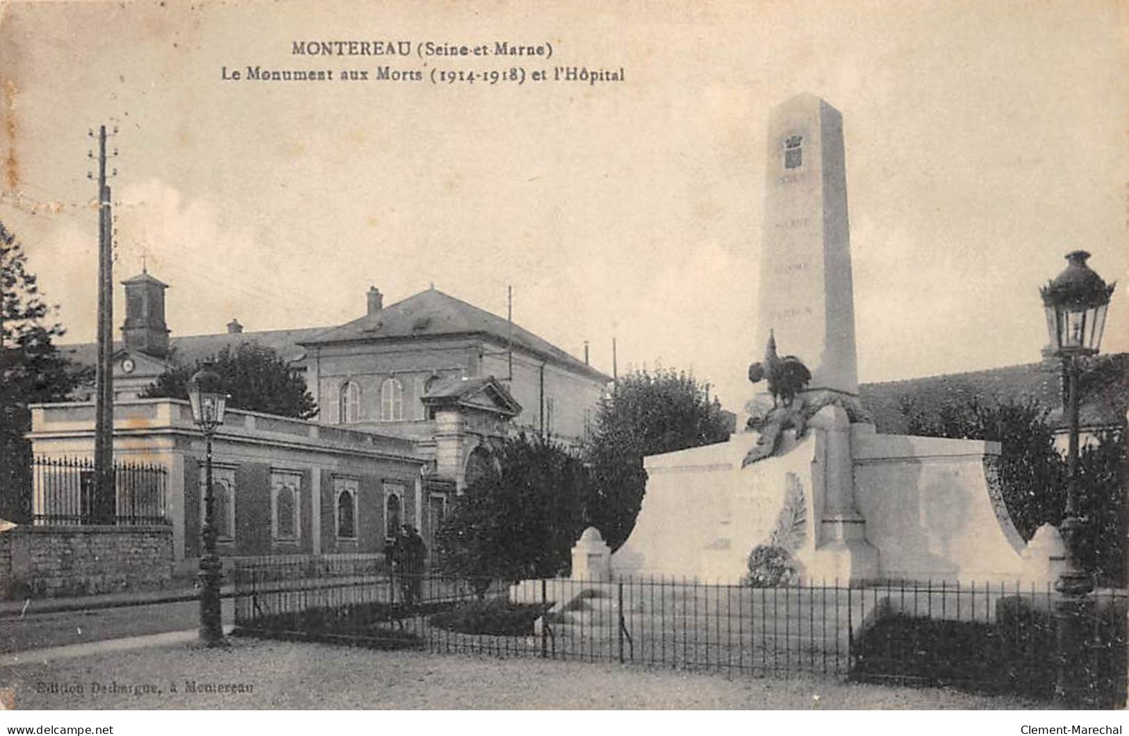 MONTEREAU - Le Monument Aux Morts - Très Bon état - Montereau