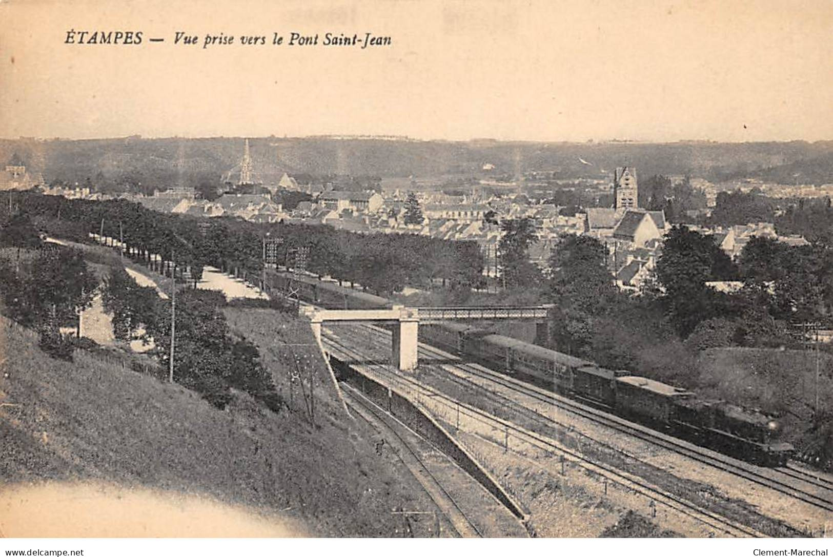 ETAMPES - Vue Prise Vers Le Pont Saint Jean - Très Bon état - Etampes