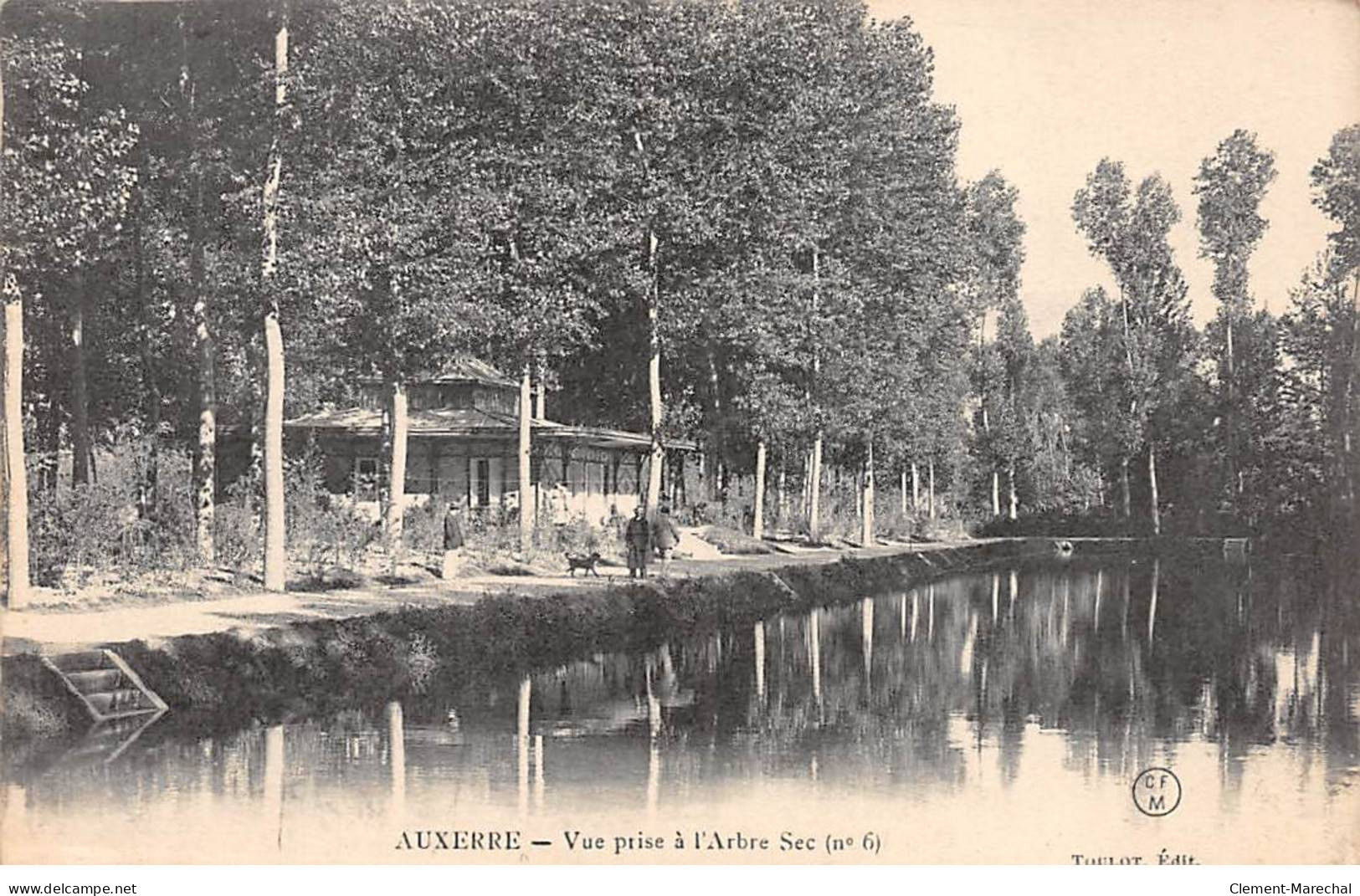 AUXERRE - Vue Prise à L'Arbre Sec - état - Auxerre