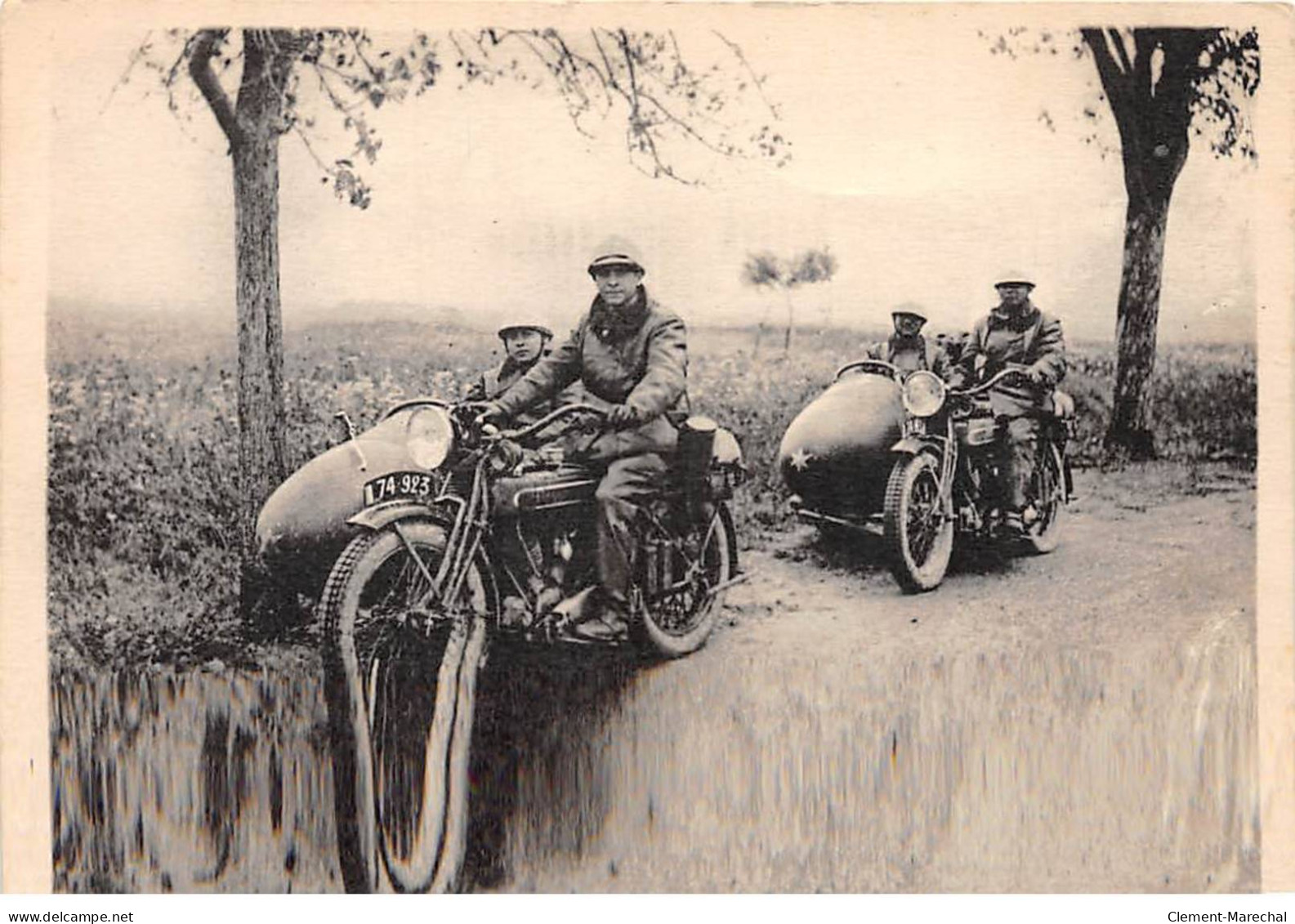 CAMP DE SISSONNE - En Reconnaissance - Motos - état - Sissonne