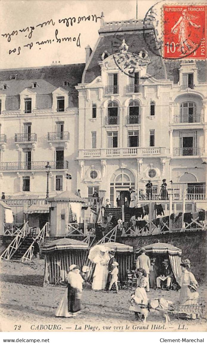 CABOURG - La Plage, Vue Vers Le Grand Hôtel - Très Bon état - Cabourg