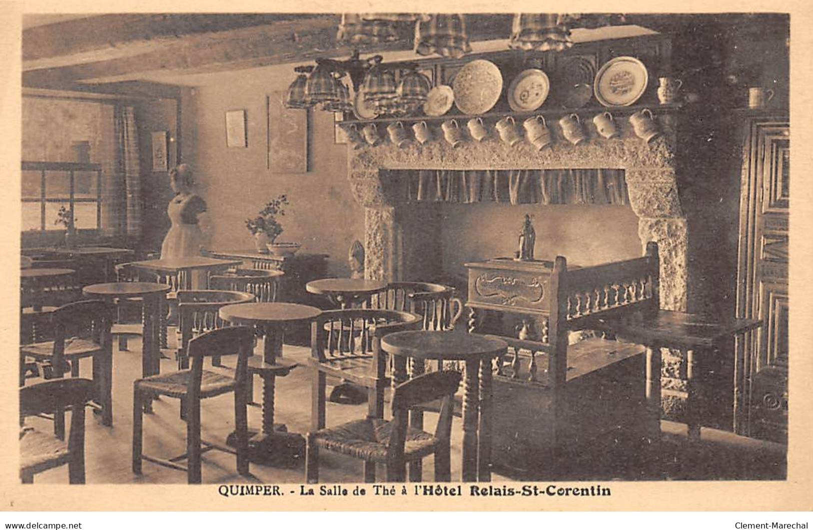 QUIMPER - La Salle De Thé à L'Hôtel Relais Saint Corentin - Très Bon état - Quimper