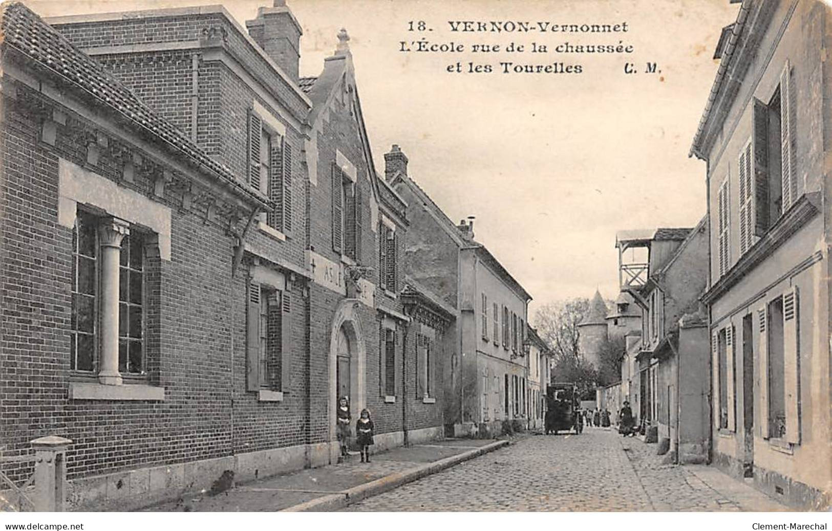 VERNON - VERNONNET - L'Ecole Rue De La Chaussée Et Les Tourelles - état - Vernon