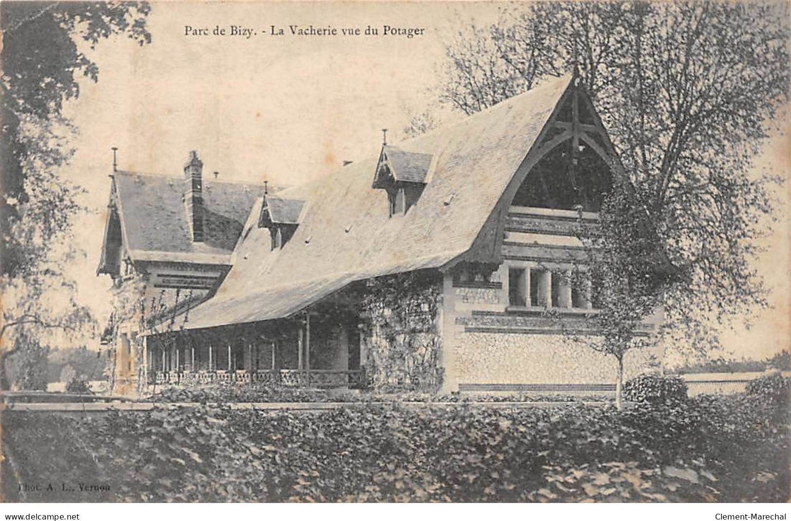 Parc De Bizy - La Vacherie Vue Du Potager - état - Vernon