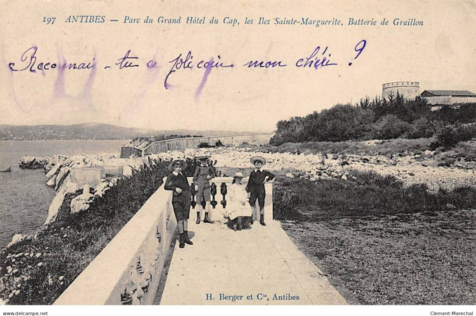 ANTIBES - Parc Du Grand Hôtel Du Cap, Les Iles Sainte Marguerite, Batterie De Graillon - état - Antibes - Les Remparts