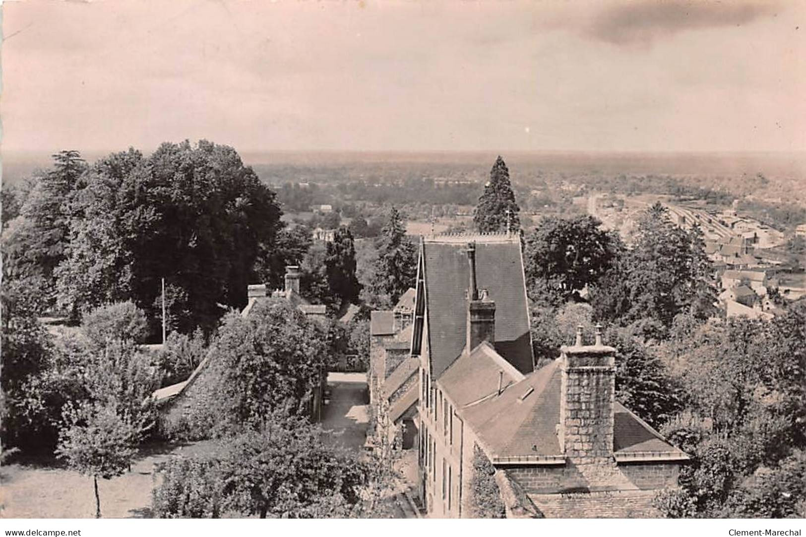 DOMFRONT - Panorama - Très Bon état - Domfront