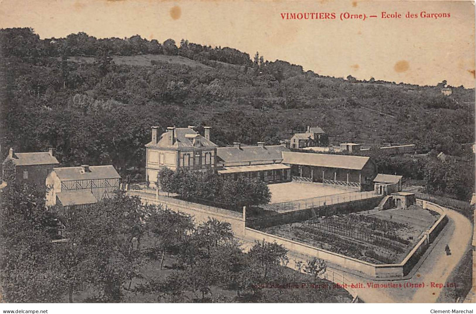 VIMOUTIERS - Ecole Des Garçons - Très Bon état - Vimoutiers