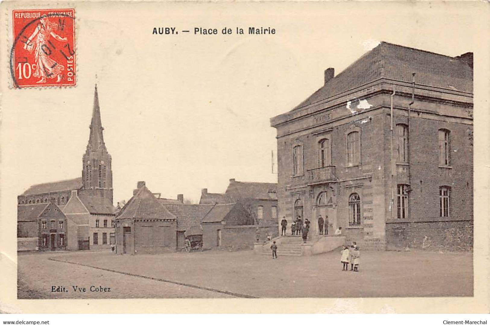 AUBY - Place De La Mairie - état - Auby