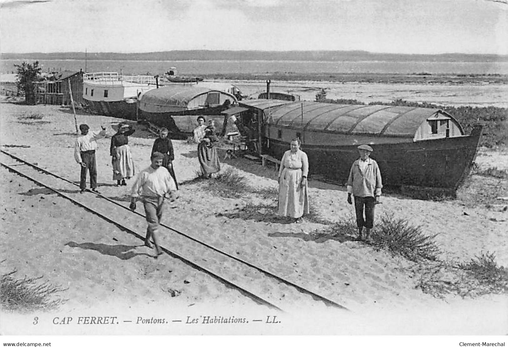 CAP FERRET - Pontons - Les Habitations - état - Autres & Non Classés