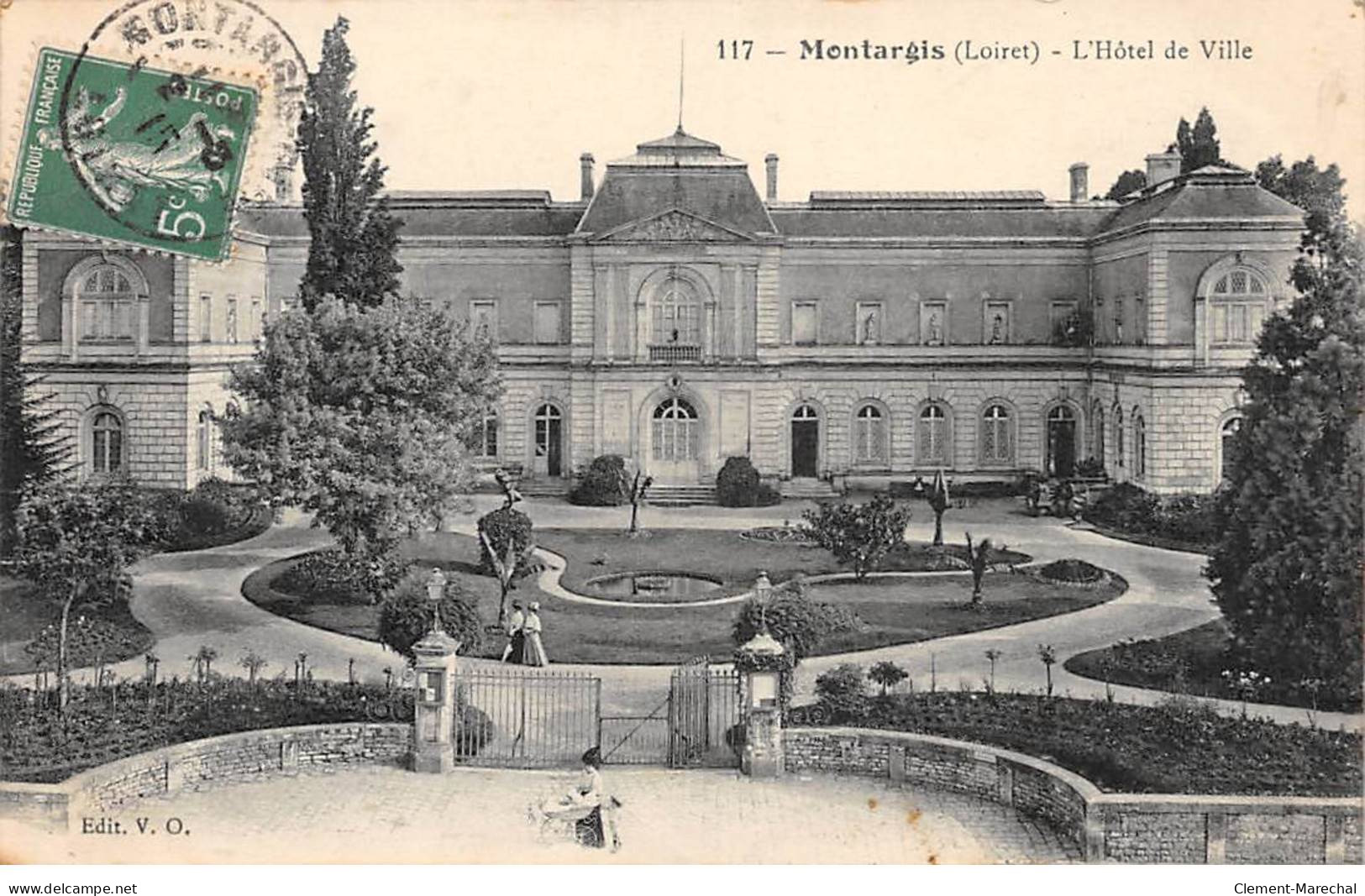 MONTARGIS - L'Hôtel De Ville - état - Montargis
